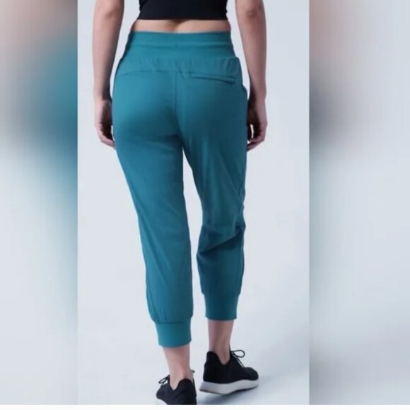 Athleta Trekkie North Jogger Pants Size 16 Teal Blue Green 23 inch inseam - Picture 3 of 10